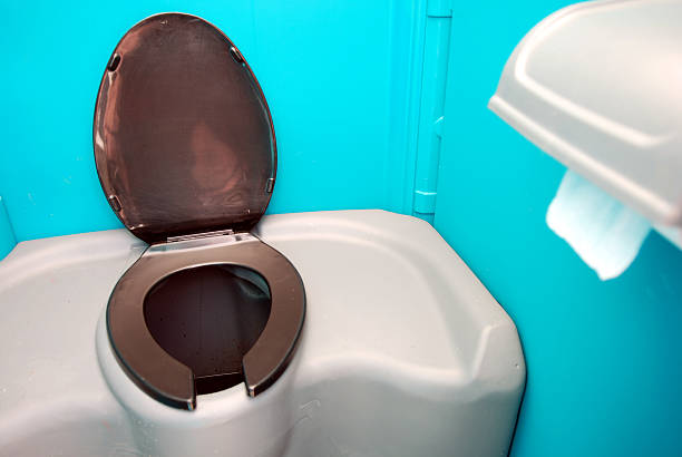 Portable Toilet Options We Offer in Melville, RI